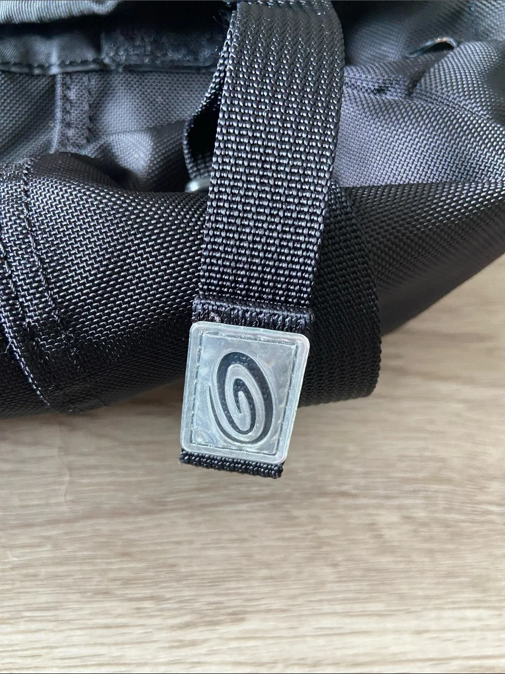 Timbuk2 classic messenger